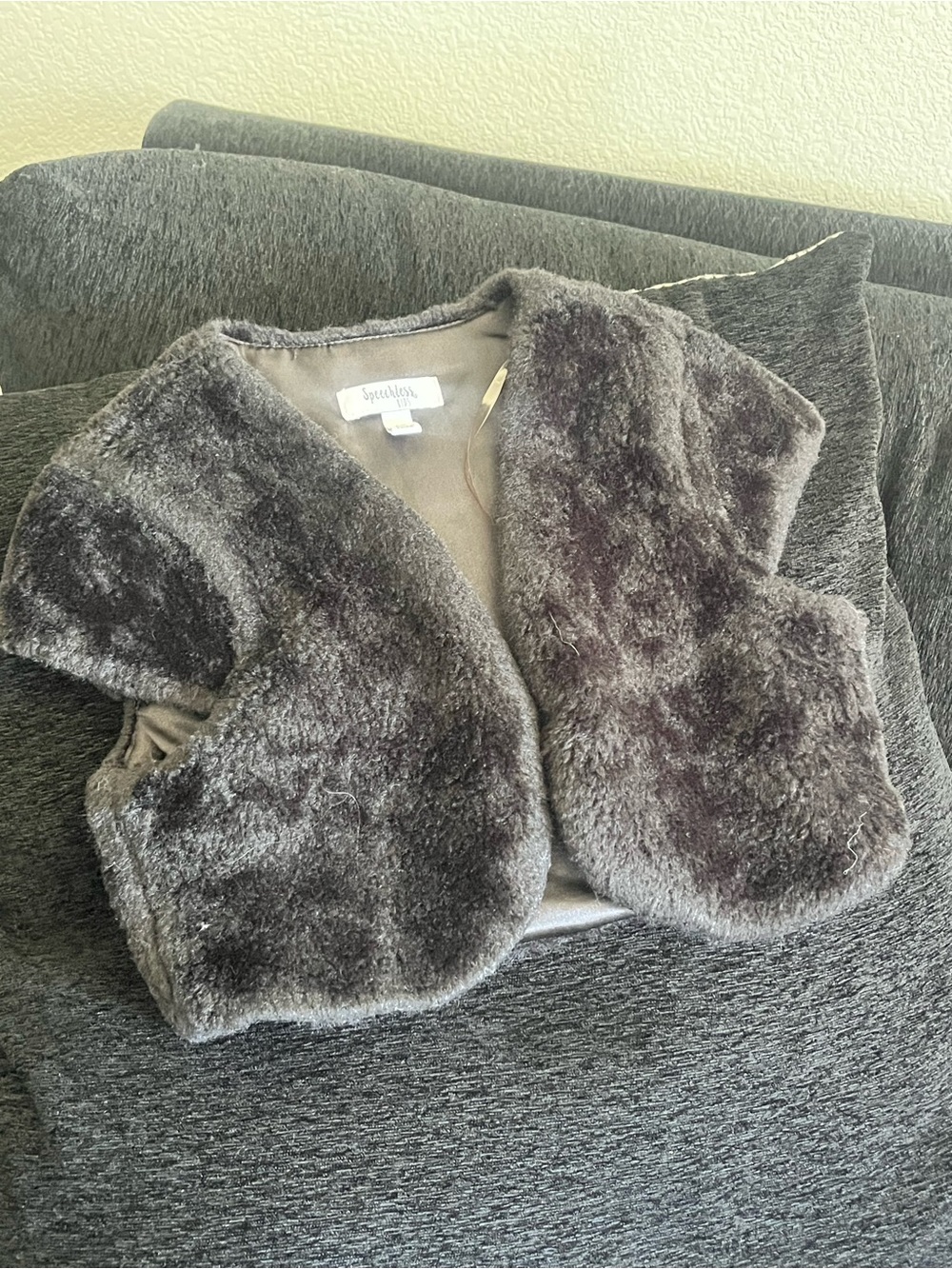 Speechless Girls Black Faux-Fur Vest